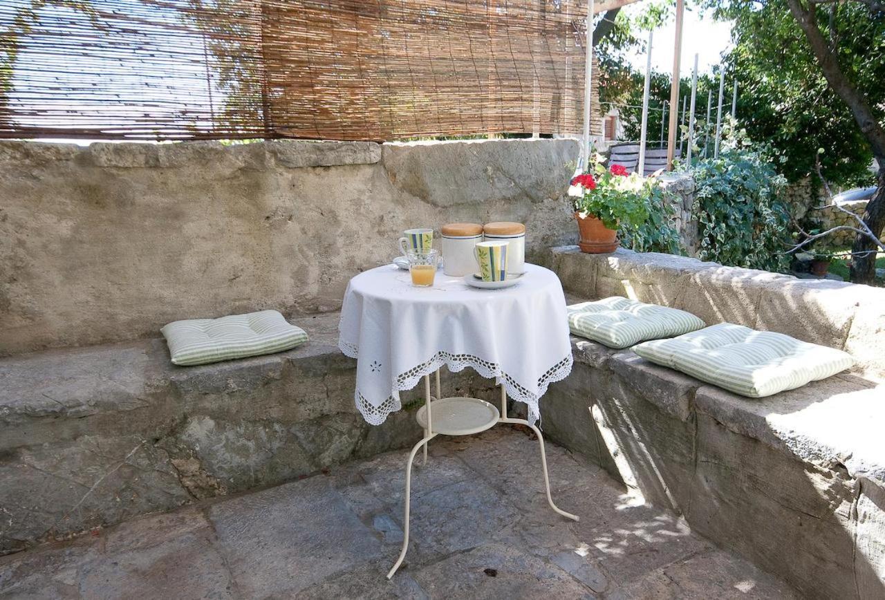 Maja Stone House Villa คอร์นิช ภายนอก รูปภาพ